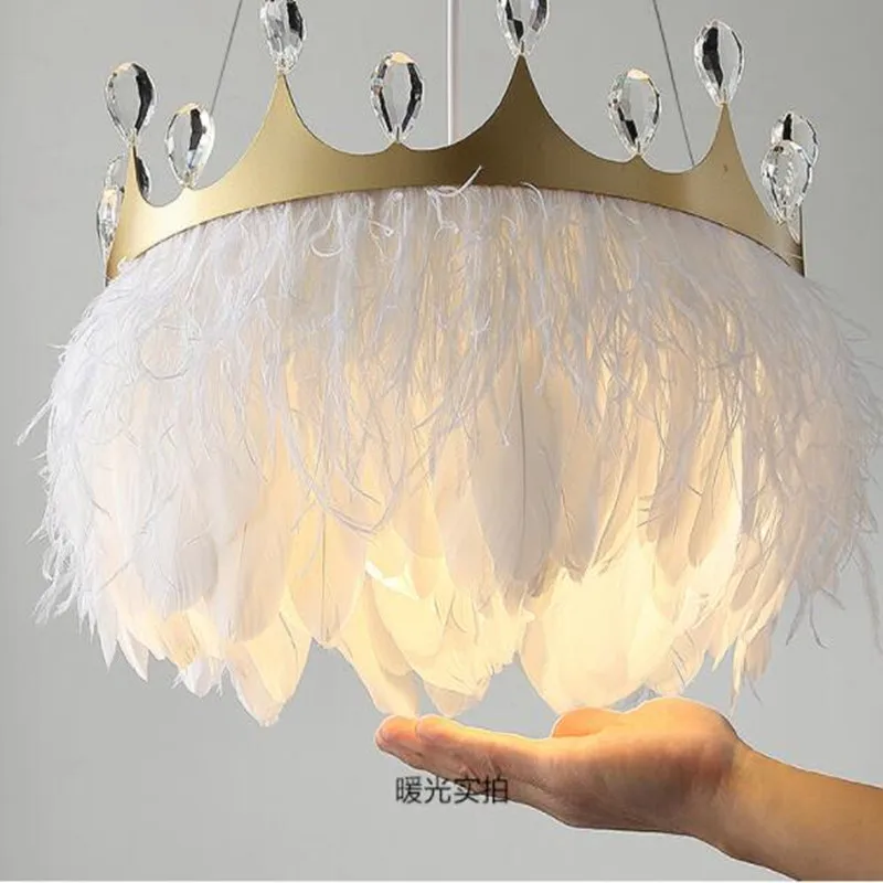 

Modern White Feather Pendant Lights Gold Crown Girl's room Hanging Lamp with Crystal Decor for Bedroom Hotel AC110V 220V