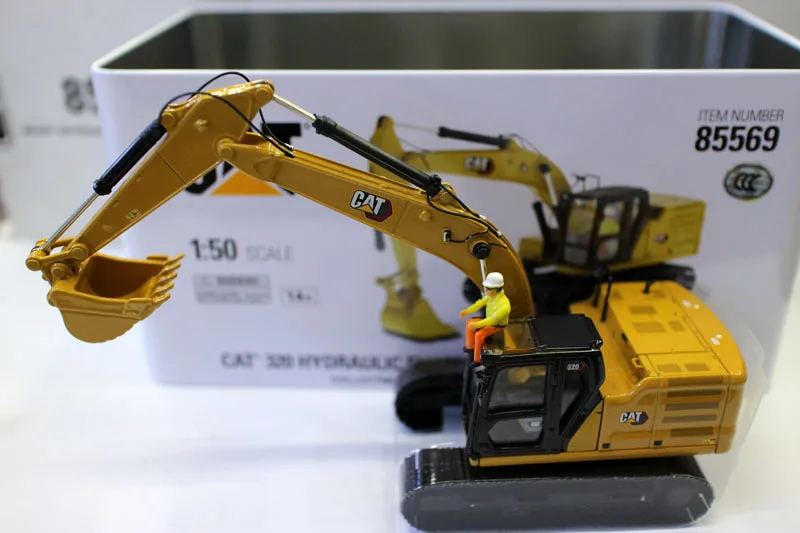 New DM 1/50 Scale CAT 320 Hydraulic Excavator High Line Series 85569 By Diecast Masters for collection