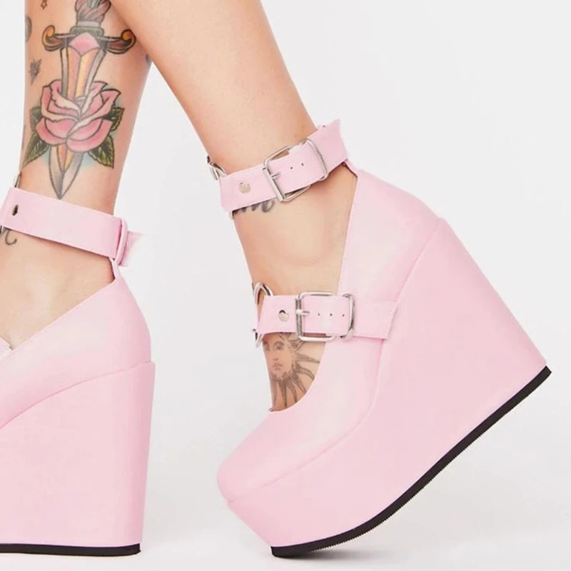 Donna Lolita carino donna pompe zeppe piattaforma tacchi alti pompe dolce gotico Cosplay scarpe donna Cosplay scarpe eleganti