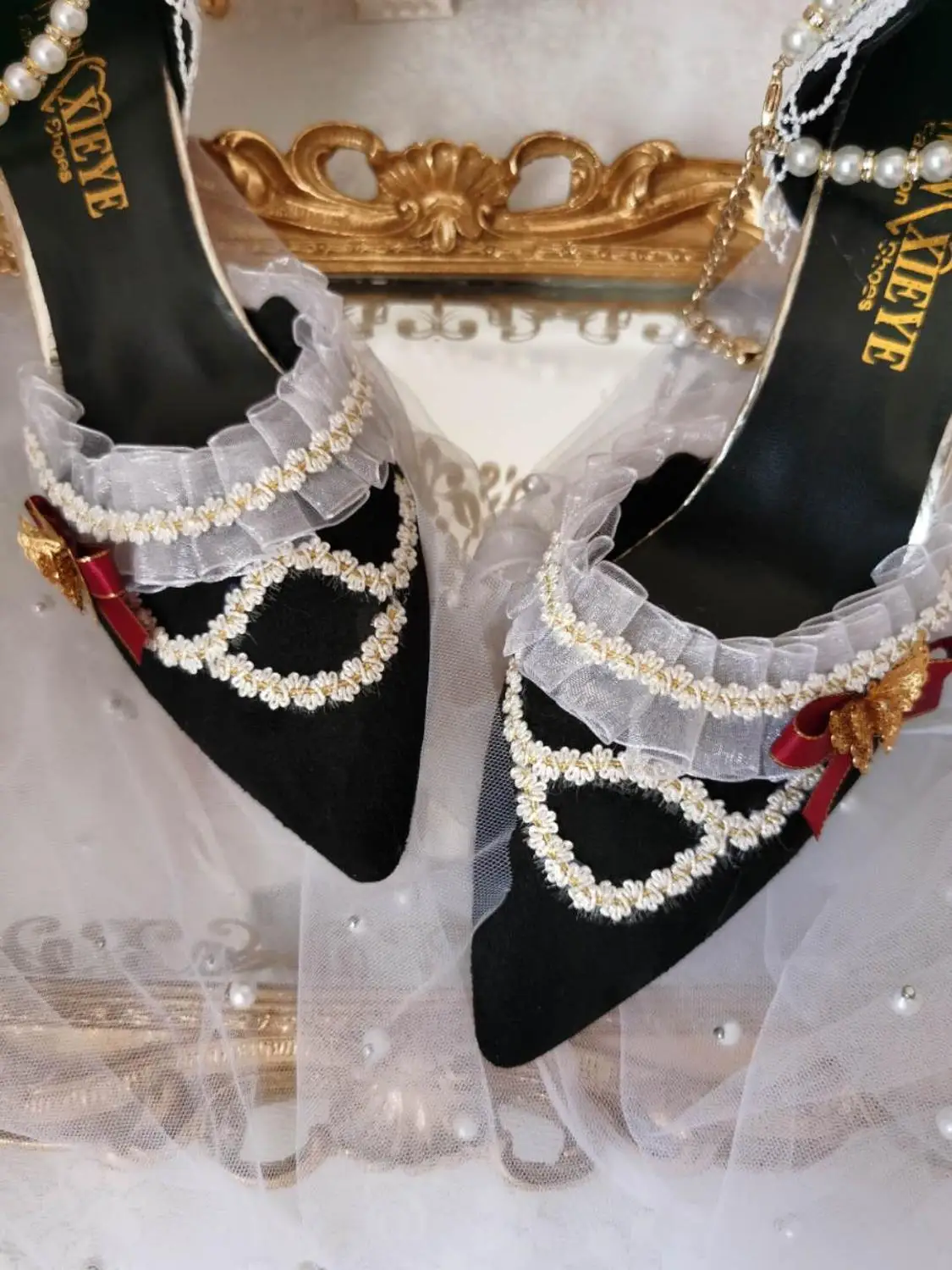 Lolita black flower feast French palace vintage Chinese style high heels kawaii shoes cosplay loli women shoes princess kawaii