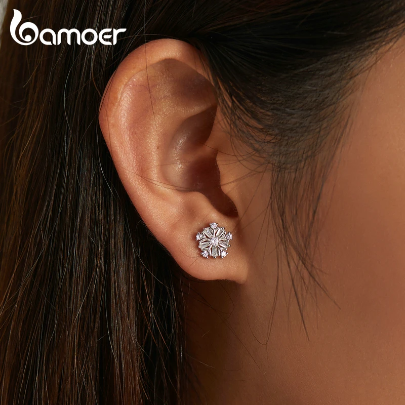 BAMOER Clear CZ Earrings 925 Sterling Silver Fashion Sparkling Snowflake Stud Earrings for Women Crystal Fine Jewelry Gift