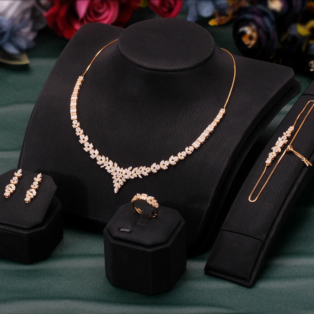 

Newly design 4PCS CZ Jewelry Set Exquisite Cubic Zircon Earrings Necklace Bracelet Ring For Women Wedding Party Accessories Gift