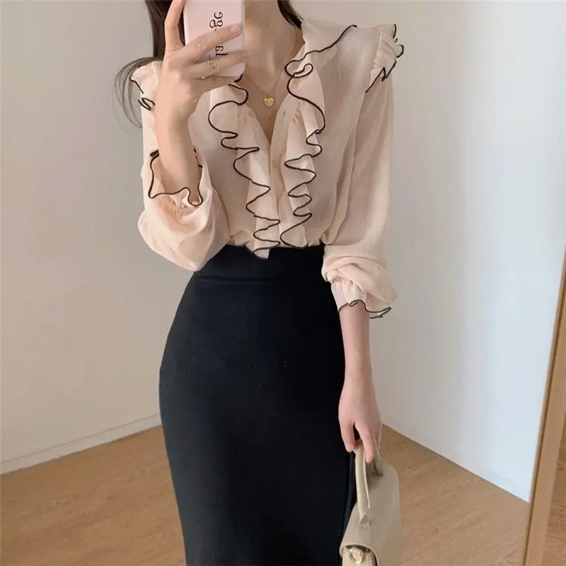 Alien Kitty 2021 All Match Office Lady V-Neck Color-Hit Ruffles Basic Shirts Sweet High Quality Autumn Vintage Brief Blouses