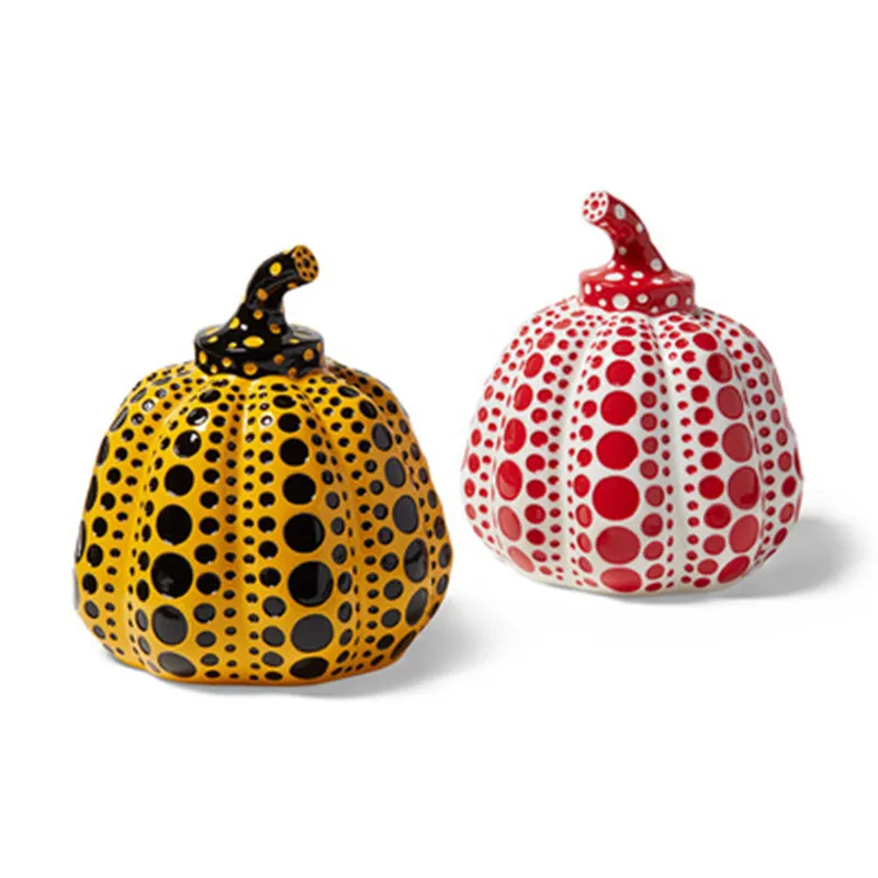 

YAYOI KUSAMA WAVE POINT PUMPKIN HAND PAINTED RESIN CRAFT PUMPKIN FIGURINE STATUE CREATIVE WINE CABINET ORNAMENTS X1066