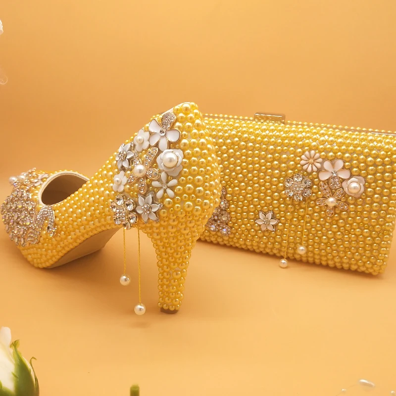 LoveinCrystal Peacock Yellow Pearl Bride scarpe da sposa tacchi alti da donna punta tonda tacco sottile abito da sera Set di scarpe e borse