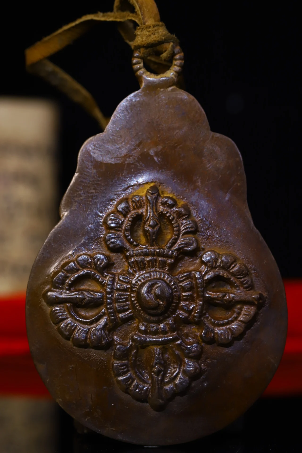 

4"Tibetan Temple Collection Old Bronze Cinnabar Cross Vajra GARUDA Buddha Plaque 12 Zodiac Pendant Amulet Town House