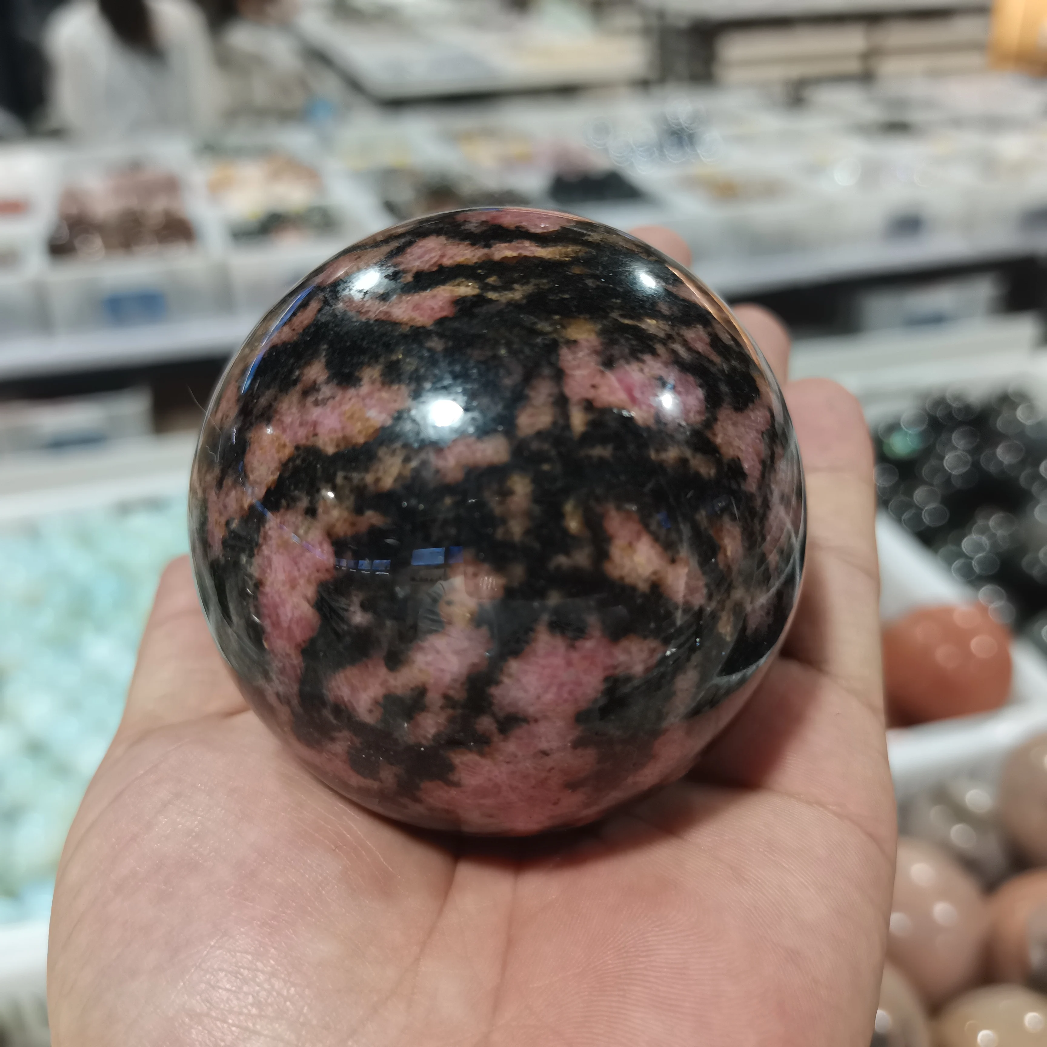 

Natural plum blossom tourmaline stone sphere specimen mineral stones ball