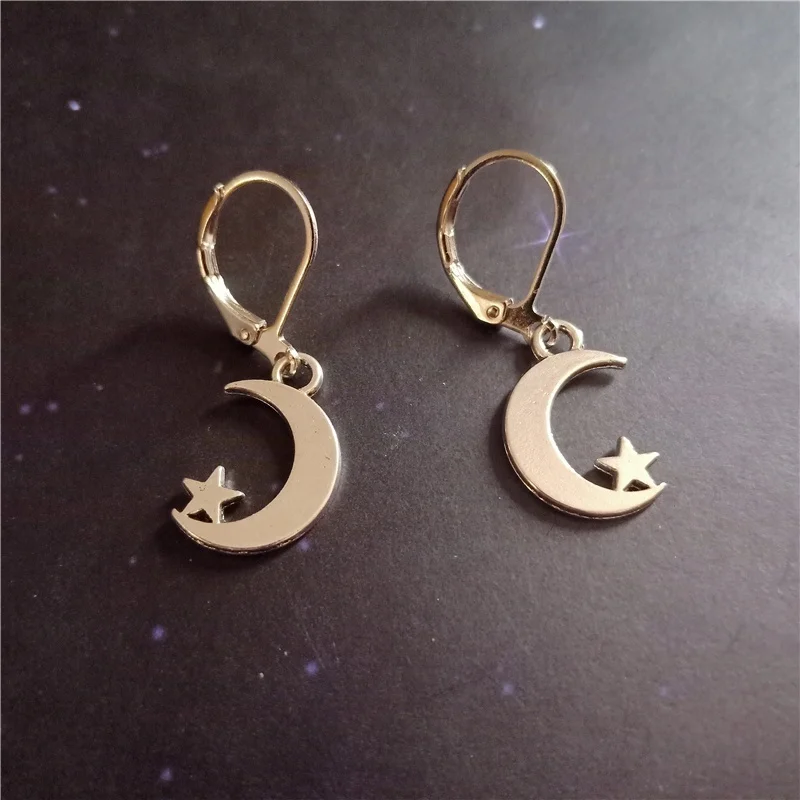 Tiny Moon and Star Leverback Earrings, Crescent Moon Pendant, Moon Jewelry, Moon Charm Earrings, Chic Girl Women Earrings