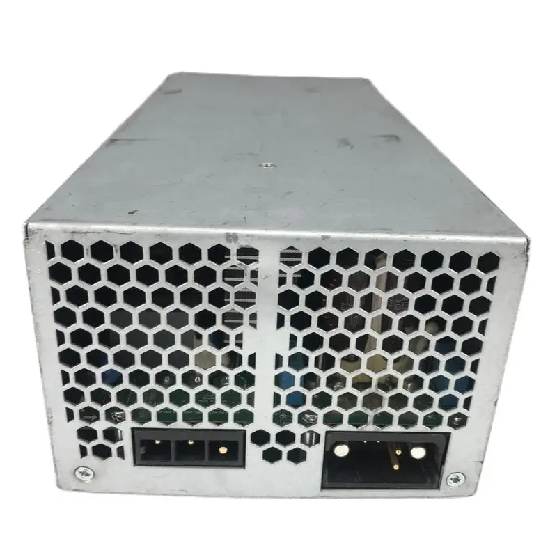 ต้นฉบับถอด8 Seishin Emerson R48-2900U การสื่อสารโมดูล48V 50A แรงดันไฟฟ้า48V-58V สามารถคงที่2900W