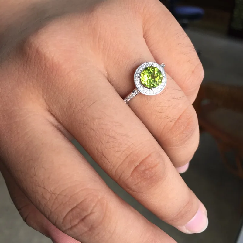 

attractive classic green Peridot gemstone Ring 925 sterling silver ring round natural gem ring birthday Christmas gift