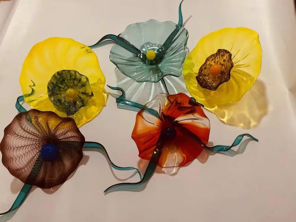 

Turkish Murano Flower Shaped Glass Plates Hotel and Restaurant Fashion Murano Glass Wall Decoration