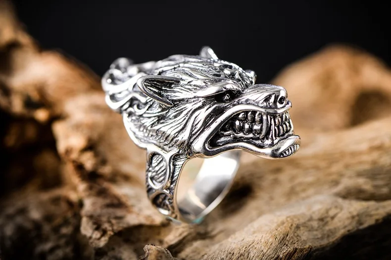 Real S925 solid sterling silver ring vintage Thai silver craft fashion three-dimensional wolf head man's silver ring