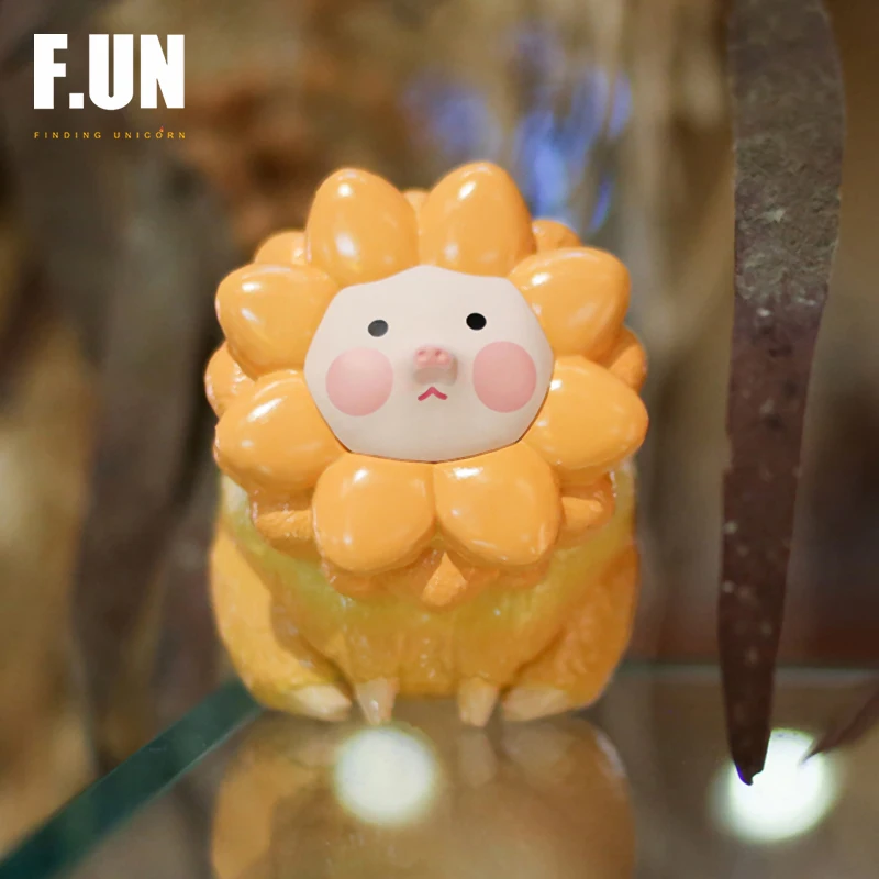 

Mystery Box Genuine Lion Flower Pig Sweet Garden Series Trend Kid Doll Christmas Blind Box Gift Desktop Decoration Home Decor