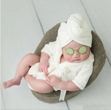 

Newborn Baby Bath Towel Photography Props Scarf+Bathrobes 2pcs Plush Costume Shooting Photo Prop Shower Gift Accessories