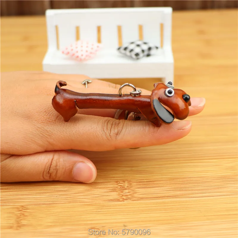 Leather creative handmade puppy pendant bag pendant accessories car keychain simulation animal dachshund dog