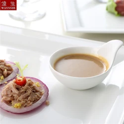 6pcs/Set Spoon Round Snack Sauce White Porcelain Dish Restaurant Breakfast Buffet Cake Ceramic Wasabi Tableware Oil Dispenser
