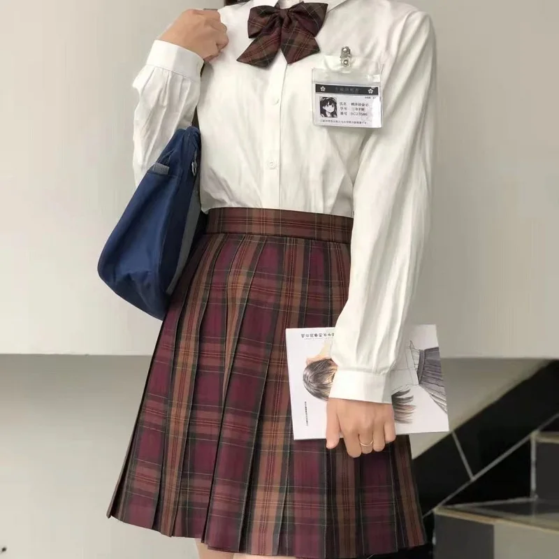 Hot Selling Vrouwen College Stijl Korte Rok Meisjes 'Herfst En Winter Nieuwe Jaar Rode Plooirok Jk Rok meisjes Korte Rok