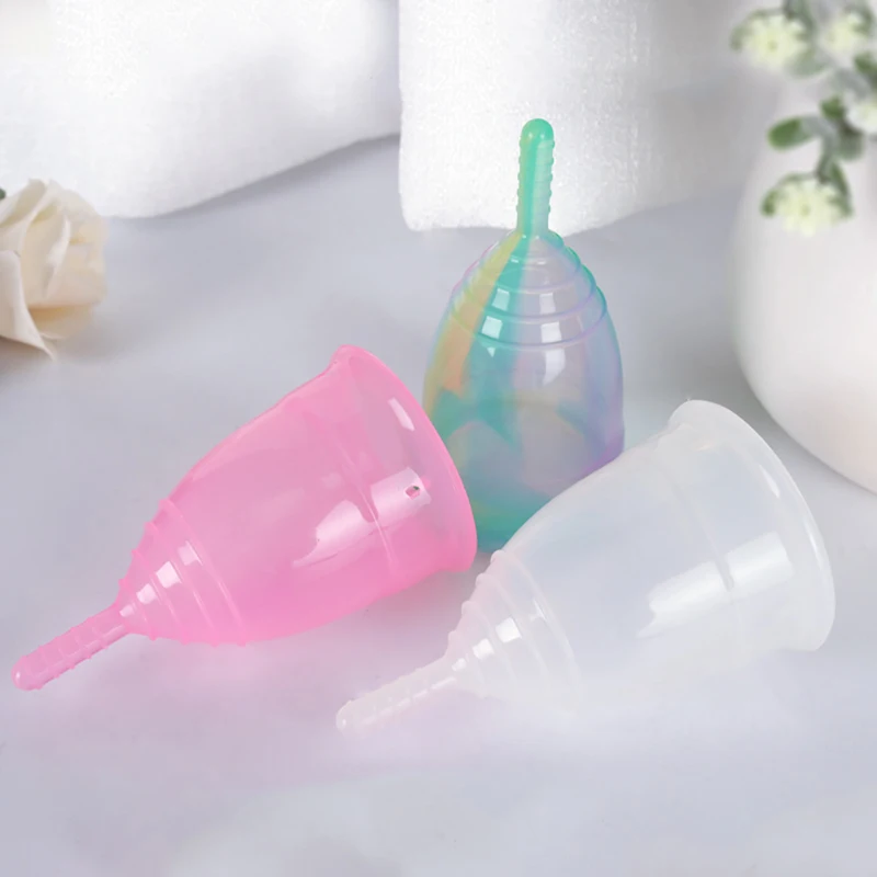 1PCS Colorful Menstrual Cup Medical Grade Silicone Sterilizing Cup Women Lady Menstrual Period Cup Feminine Hygiene Products