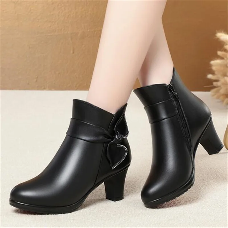 ZXRYXGS Brand Spring Autumn Boots Rhinestone Bow Women Fashion Boots 2024 New Warm Winter Shoe Snow Boots Comfort High Heels 5cm