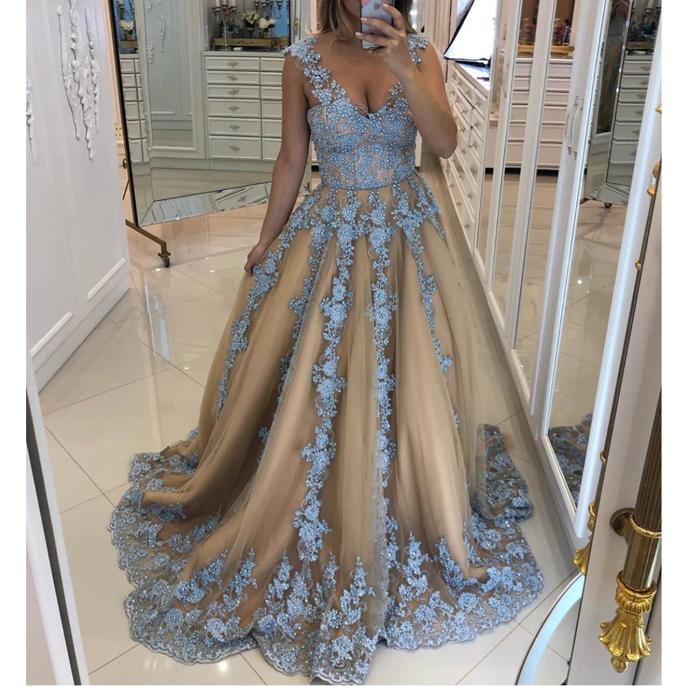 Lace prom dresses diepe v-hals kant applicaties kralen pailletten baljurk champagne avondjurken arabisch vestidos de graduacion