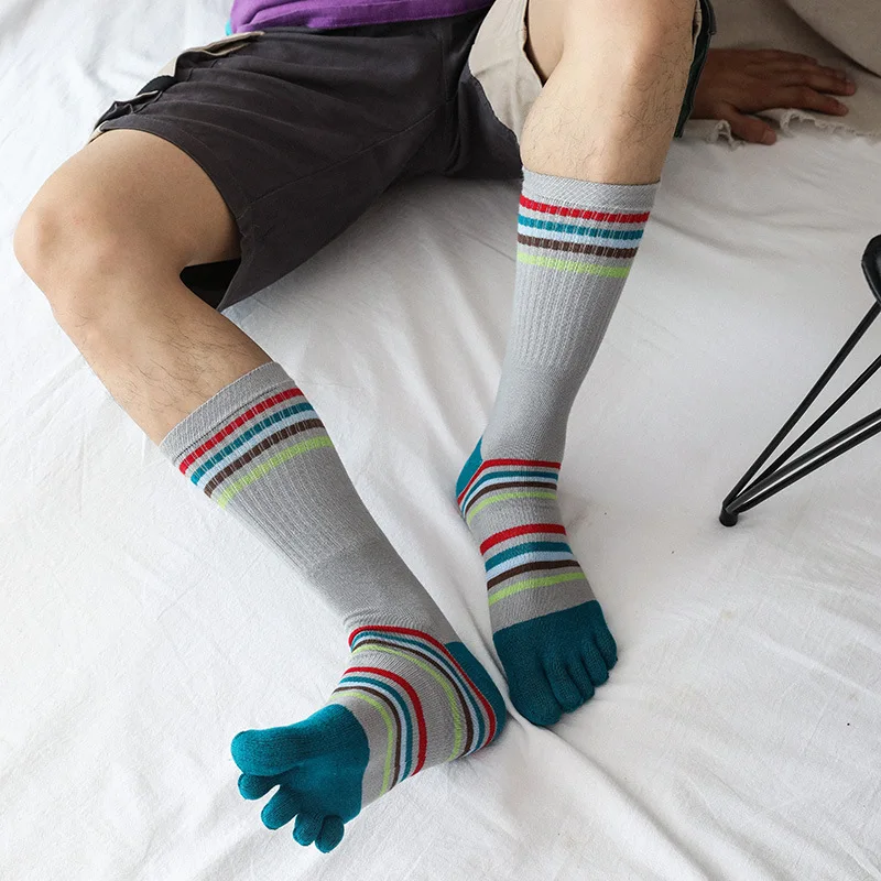 5 Pairs Mens Colorful Five Finger Mid-Calf Socks Long Tube Striped Warm Cotton Sox Fashion Business Casual Sport Socks with Toes