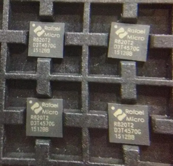 1 sztuk/partia R820T R820T2 QFN