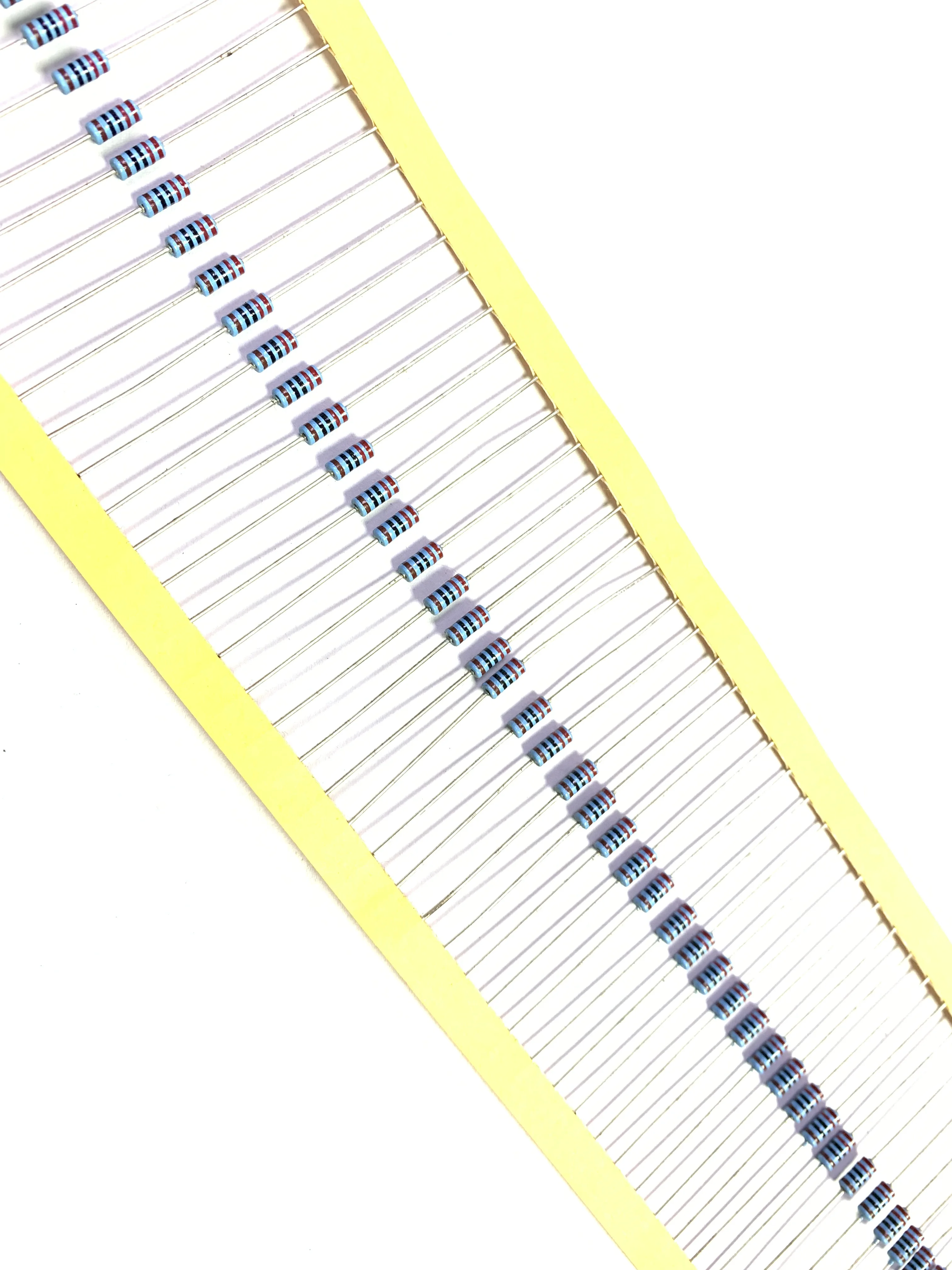 50Pcs/Lot/ MBB/SMA0207-50 220R 1/4W 0.6W 1% 50PPM advanced color ring resistor 2*6mm