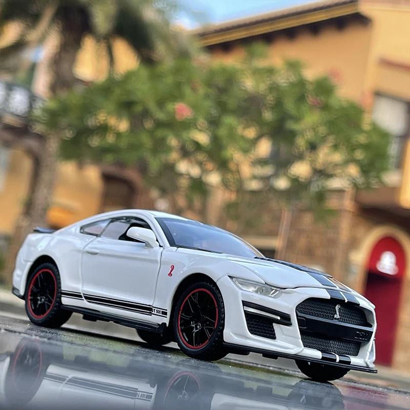 1:32 Ford Mustang Shelby GT500 Supercar High Simulation Car Model Alloy Pull Back Kid Toy Car 4 Open Door Children\'s Gifts