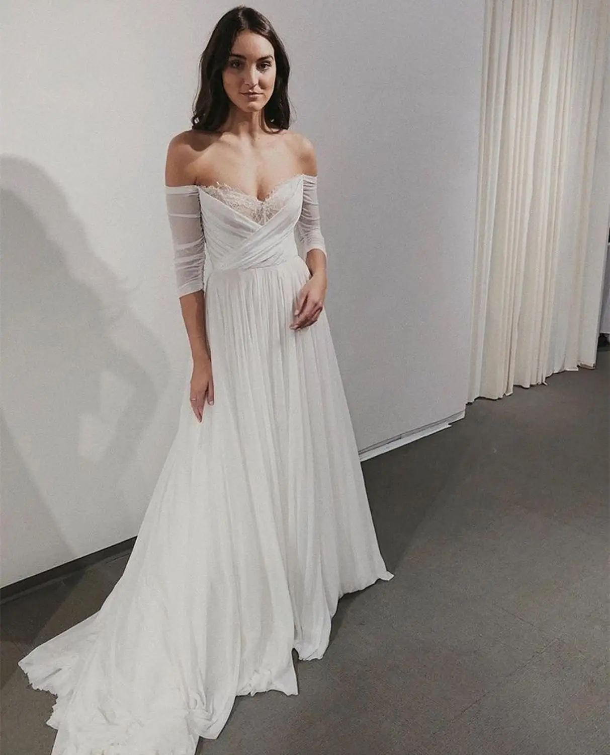 2023 오프 숄더 웨딩 드레스 하프 슬리브 쉬폰 심플 비치 신부 가운, Pleat vestidos de novia robe de soirée de mariage