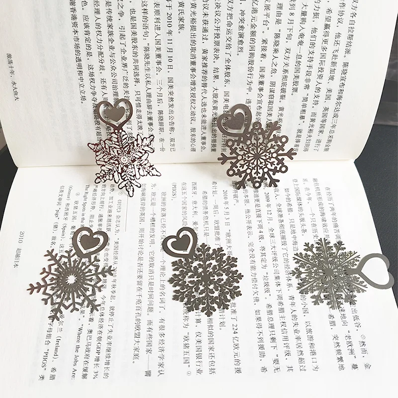 Marcapáginas de flores de Metal marcador de página de libro de copo de nieve de acero inoxidable como regalos de Navidad 30 unids/lote