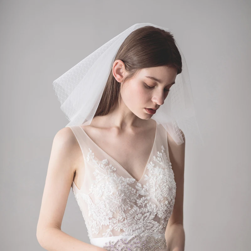 V611 Handgemaakte Aangepaste Multi-Layer Bridal Veils Met Kammen Birdcage Ivoor Bruidssluier Bruiloft Accessoires Voor Bruid