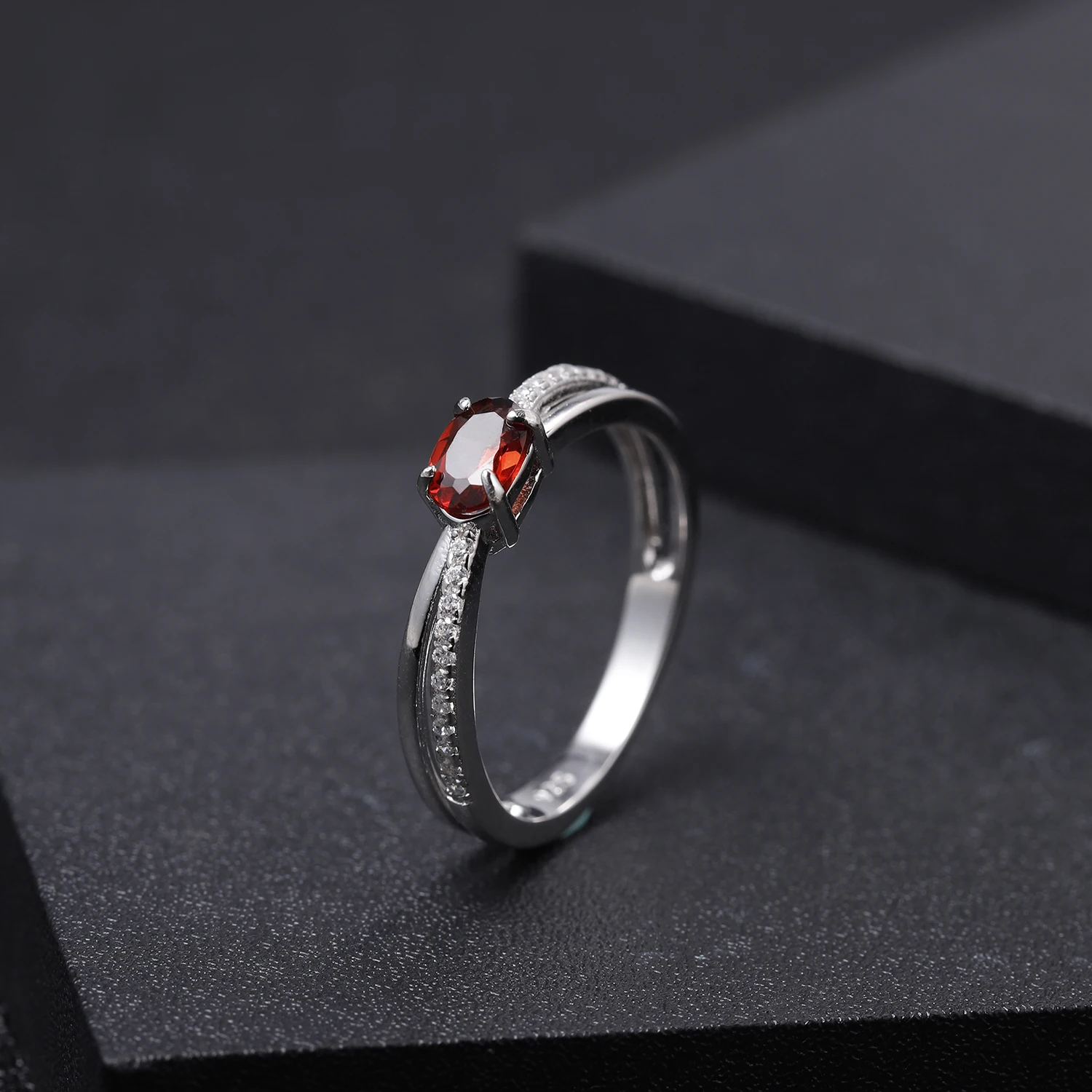 GEM\'S BALLET Natural Red Garnet Rings for Women Real 925 Sterling Silver Gemstone Ring Birthstone Girl Gift Wholesale Jewelry