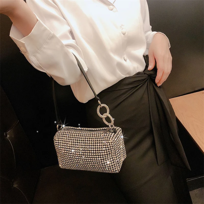 Chic 2021 Luxury Brand Designer Diamonds Evening Handbags For Women Biling Shiny Rhinestone Mini Bags Girls Ladies Crystal Bag