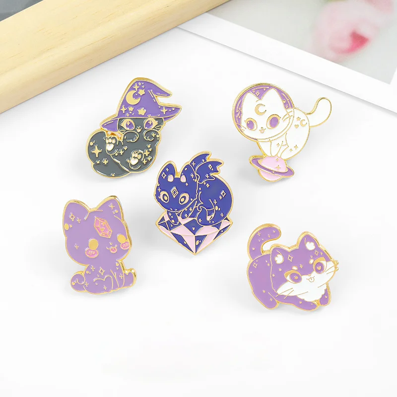 Moon Cat Enamel Pins Purple Wizard Hat Wild Witch Crystal Space Cat with Wing Kitten Brooches Magic Jewelry Gift Women Wholesale