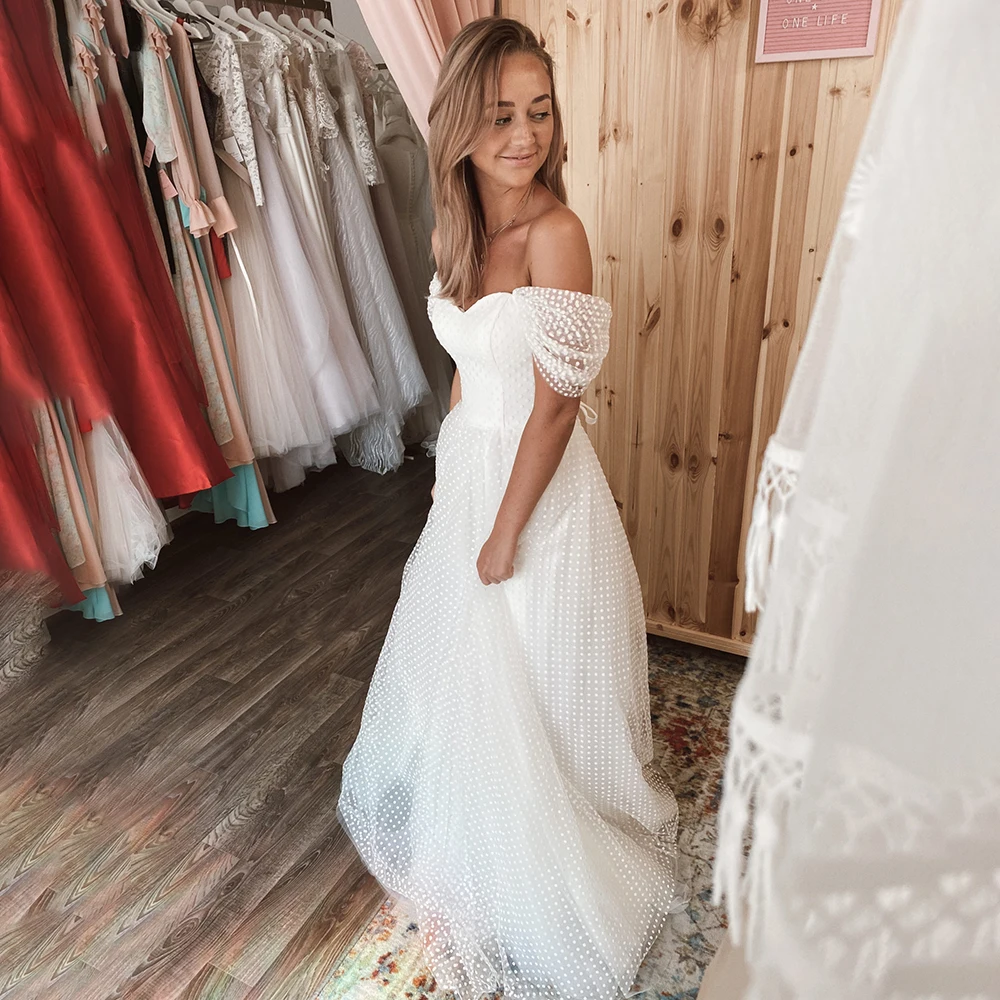 Tee Länge Polka Gepunktete Tüll Hochzeit Kleid Dropped Geraffte Ärmeln Backless Schatz Weg Von Schulter Brautkleid Nach Maß