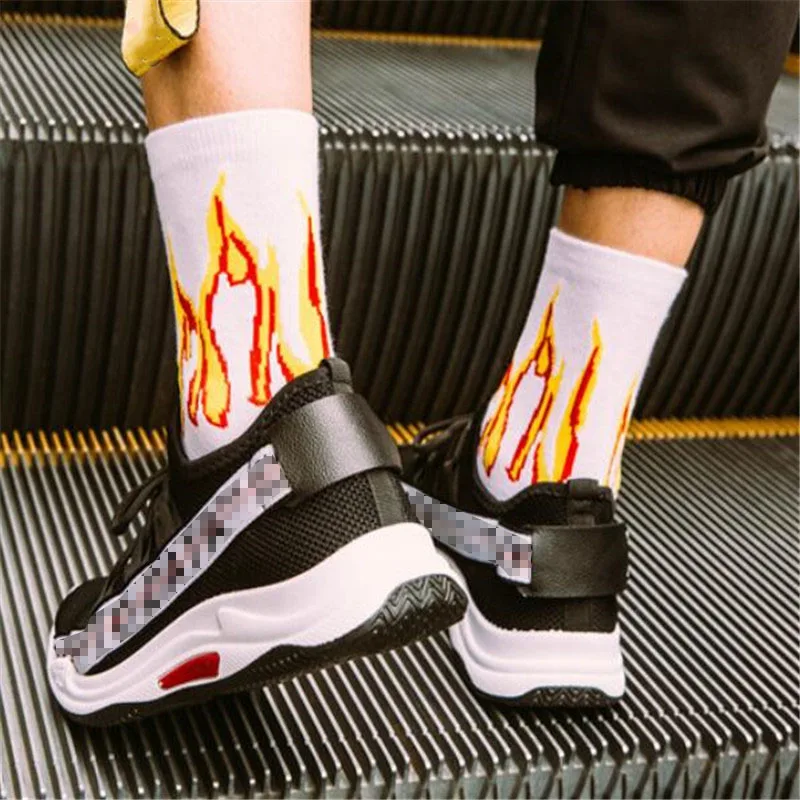 Men Socks Fashion Hip Hop On Fire Crew Socks Red Flame Blaze Power Torch Hot Warmth Street Skateboard Mens Cotton Long Socks