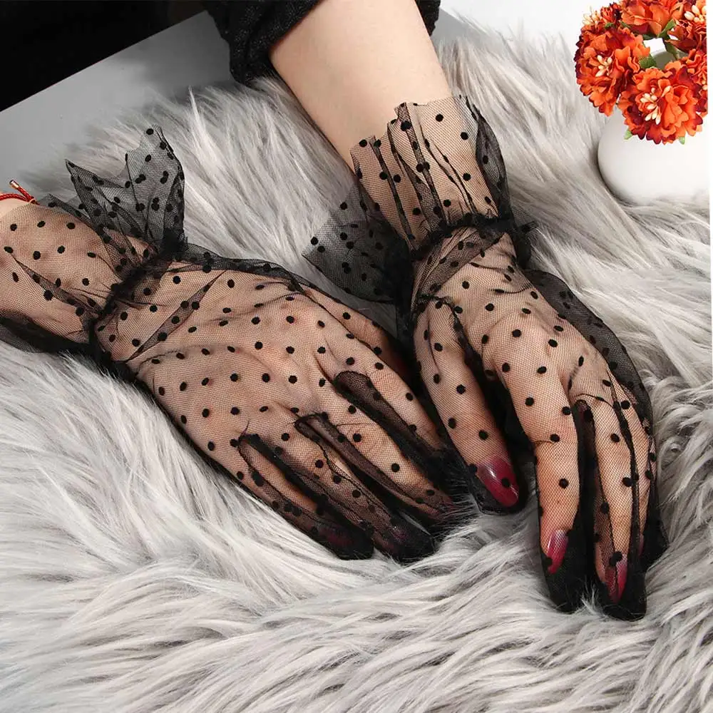 

1 Pair Grace Autumn Summer Women Short Tulle Gloves Stretchy Lace Spots Dots Lotus Leaf Sheers Flexible Accessories Full Finger