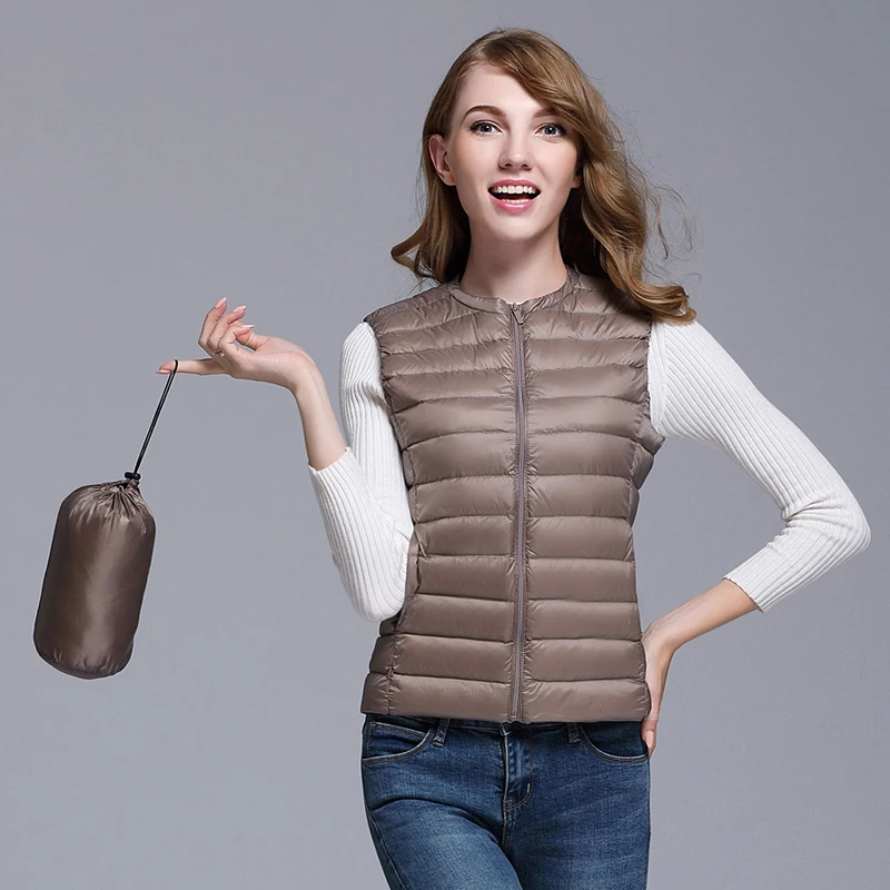 2024 New Women 80% White Duck Down Vest Women Ultra Light Duck Down Vest Jacket Autumn Winter Round Collar Sleeveless Coat