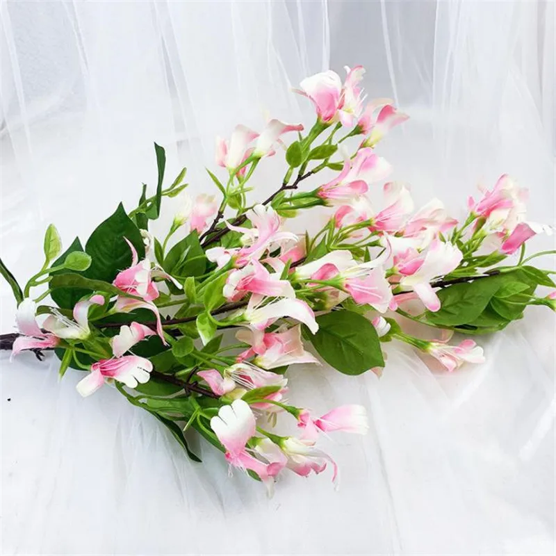 5pcs Silk Honeysuckle Stems Simulation Faux Artificial Lonicera Japonica Thunb Flower Branch for Wedding Home Floral Decoration