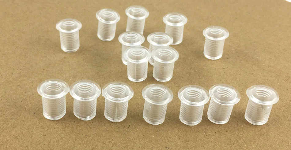 300 stuks M10 kunststof schroeven, gat van 6 mm