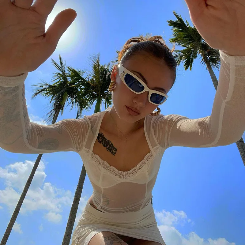 Mode Y2K Kanten Trim Mesh Crop Tops Jaren '90 Esthetiek Patchwork Vierkante Hals Lange Mouw Wit Sexy Tees Zomer T-shirts