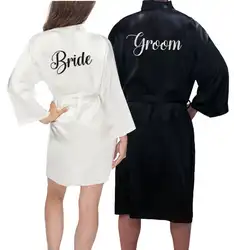 Personalized Bride & Groom Robes Set Monogrammed His and Hers Robes Couples Wedding Robes Custom Matching Hubby & Wifey Robes