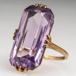 Huitan Purple Stone Rings Women Vintage Party Elegant Lady's Ring Birthday Anniversary Gift Exaggerated Female Fashion Jewelry