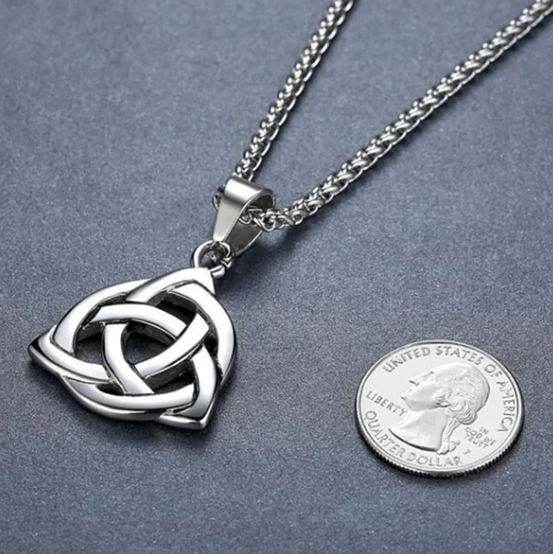 Fashionable Personality Celtic Knot Trinity Men\\\\\'s Simple Pendant Necklace Trendy Punk Party Jewelry