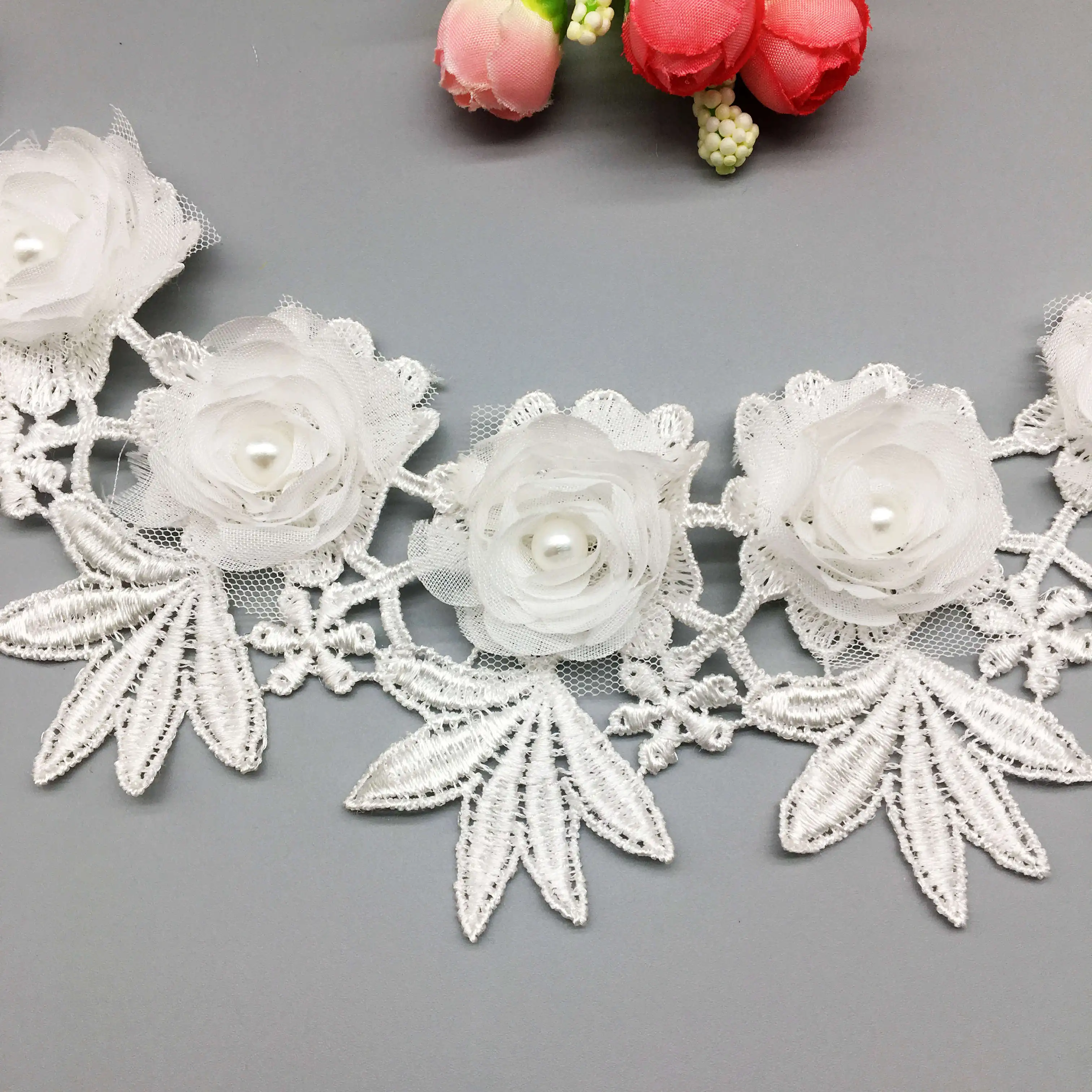

1 Yard 7.8CM White Lace Ribbon Pearl Beaded 3D Flower Embroidered Lace Trim Applique Patches Fabric Sewing Craft Wedding Dress