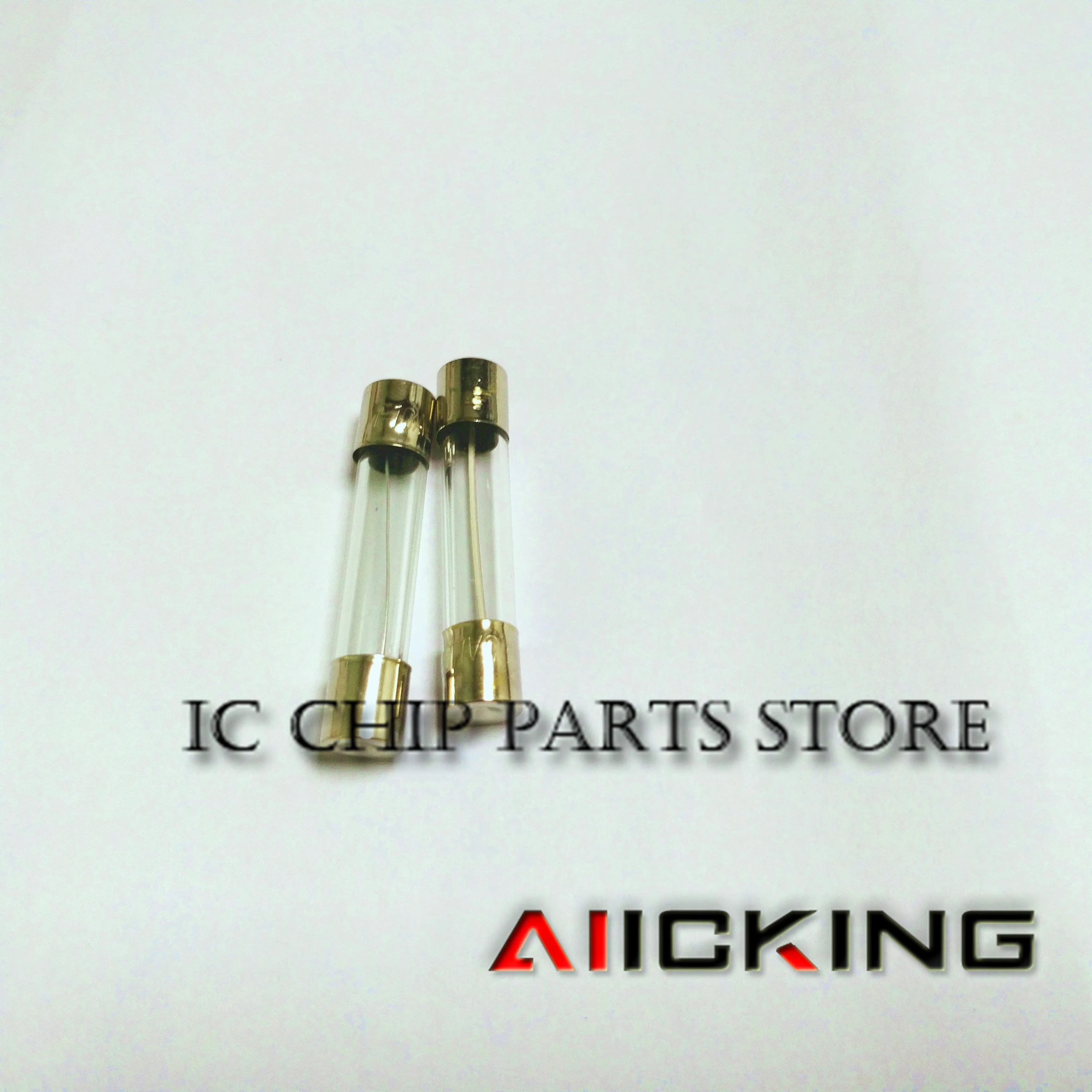 50PCS 6x30mm 250V glass tube fuse mixed set 0.5A 1A 2A 3A 5A 8A 10A 15A 20A 30A / 10*5pcs fuse mixed classification packaging