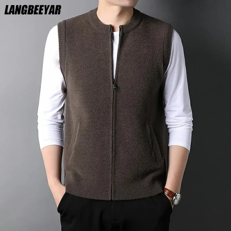 Top Grade New Autum Winter Fashion Brand Zipper Knit Cardigan Sweater Vest Men Retro Crew Woolen Sleeveless Casual Man Clothes