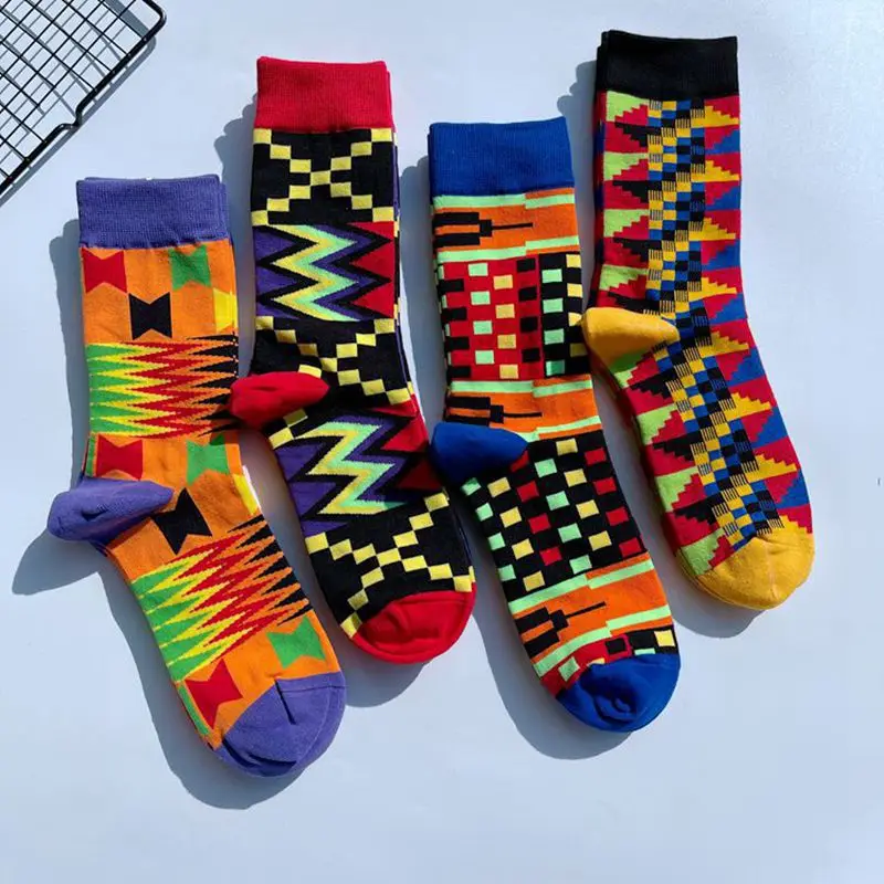 

Crew Street Fashion Funny Cotton Abstract Socks Pop Pattern Swallow Popular Style Graffiti Art Rock and Roll Creative Original