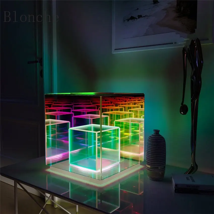 Nordic LED Table Lamp Rubik's Cube Box USB Desk Lamp Magician Lamp Living Room Home Decoration Bedside Colored Lighting Fixtures