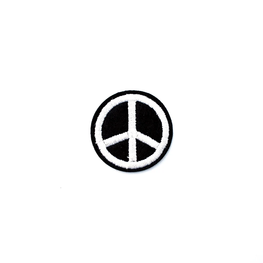 Peace Sign (Size:2.9x2.9cm) Cloth Badges Mend Decorate Patch Jeans Bag Hat Clothes Apparel Sewing Decoration Applique Patches